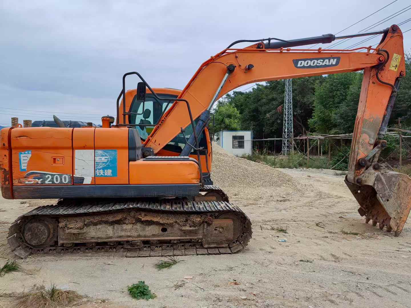 Used Doosan DH130LC-V Excavator 2020 Model / 4
