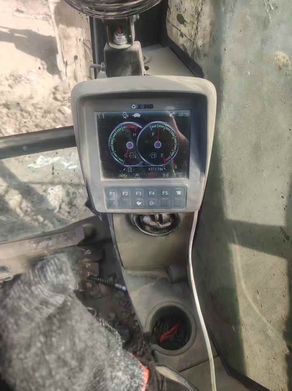 Used XCMG XE135GA Excavator 2021 Model / 4