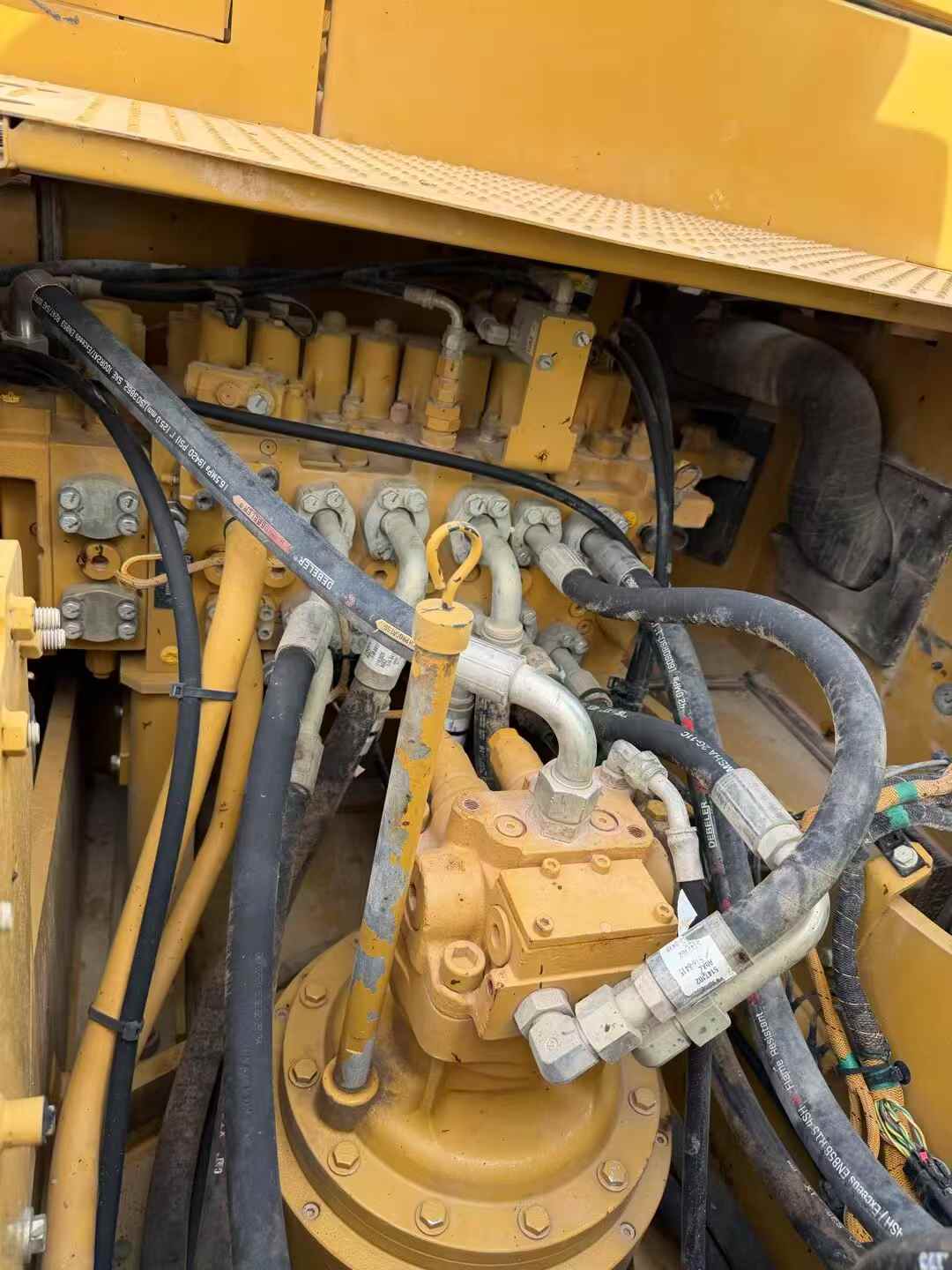 Used Caterpillar 323 Excavator 2021 Model / 6