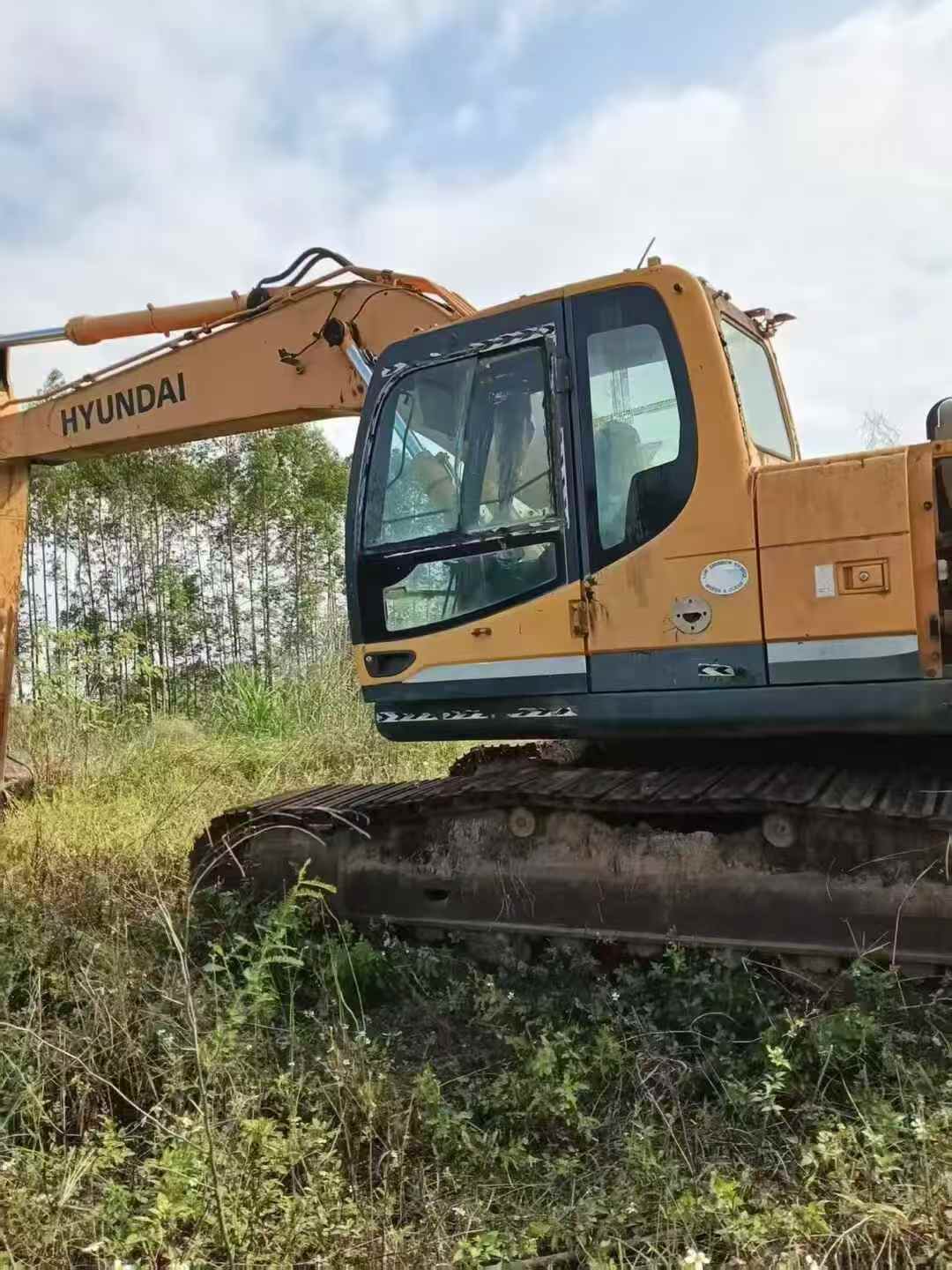 Used Hyundai R225-7 Excavator 2016 Model / 2