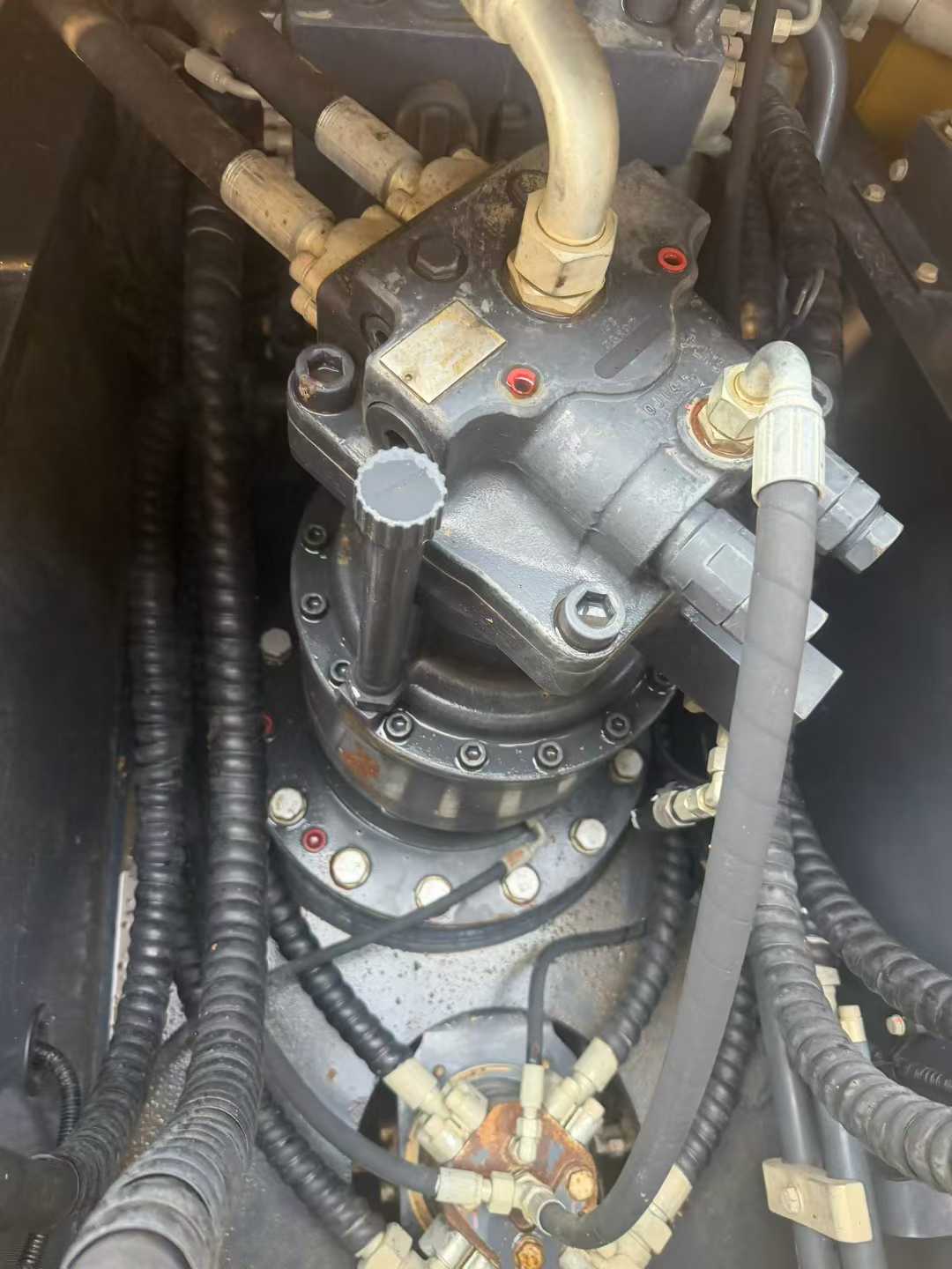 Used XCMG XE205GH Excavator 2021 Model / 6