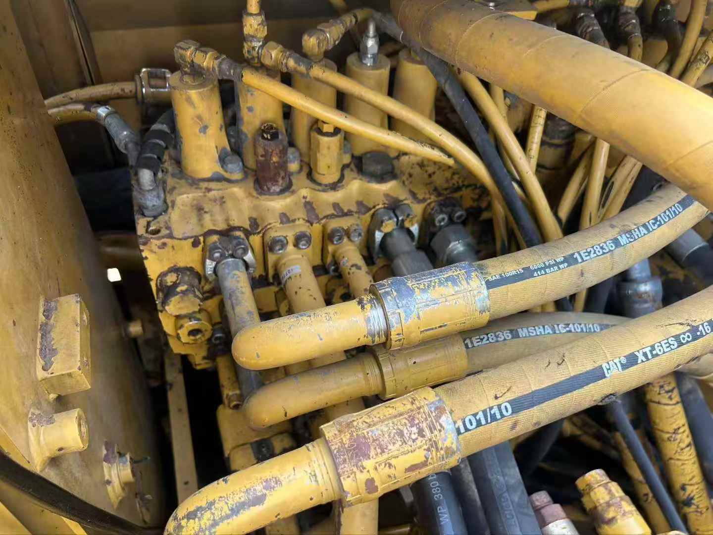 Used Caterpillar 320D Excavator 2011 Model / 6