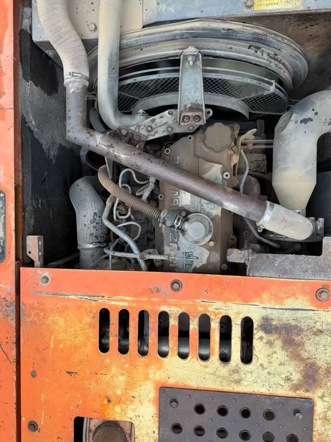 Used Hitachi ZAXIS200 Excavator 2010 Model / 2