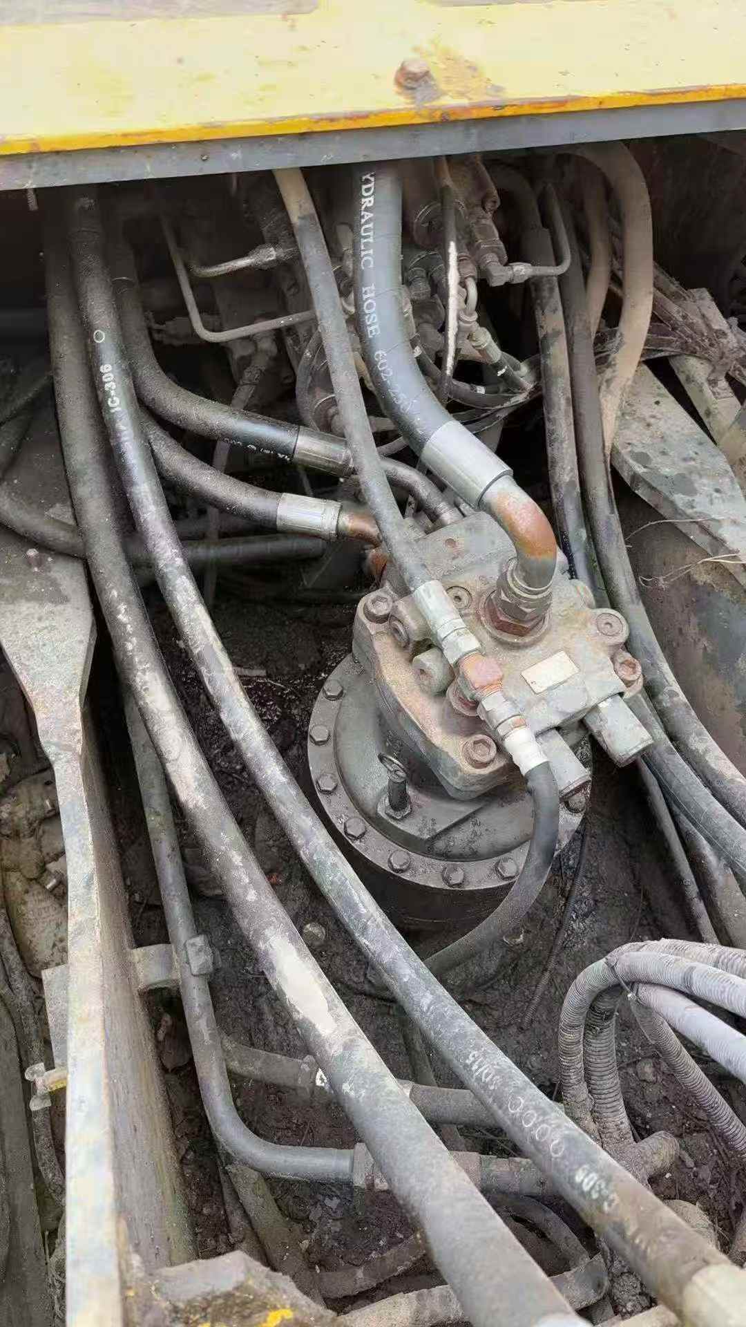 Used Sumitomo SH200 Excavator 2016 Model / 8