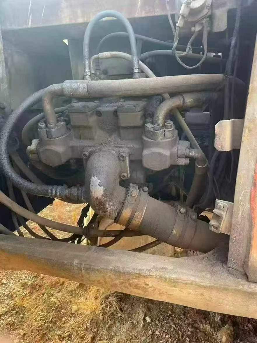 Used Hitachi ZAXIS200 Excavator 2016 Model / 5