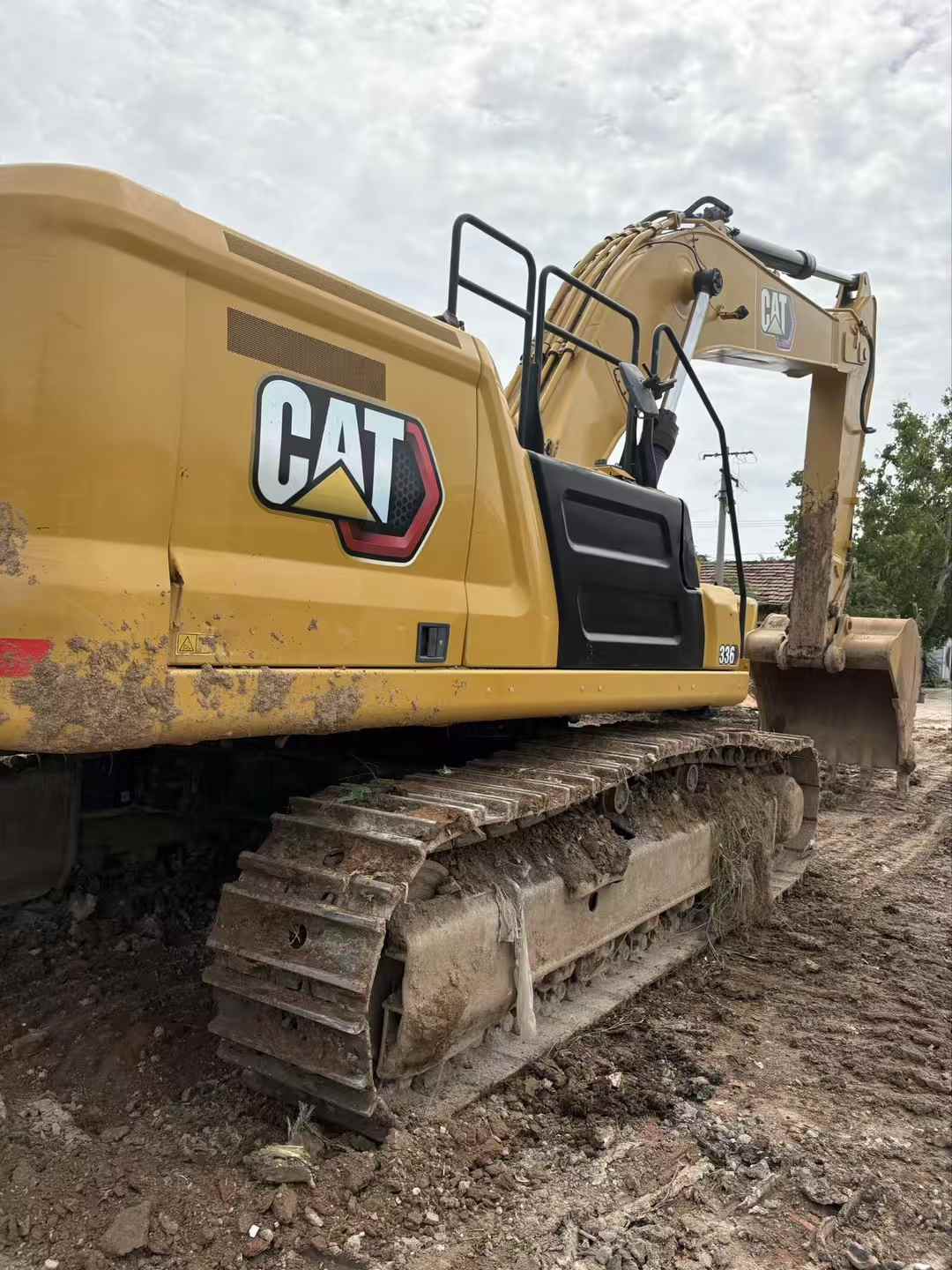 Used Caterpillar 336FLH Excavator 2020 Model / 3