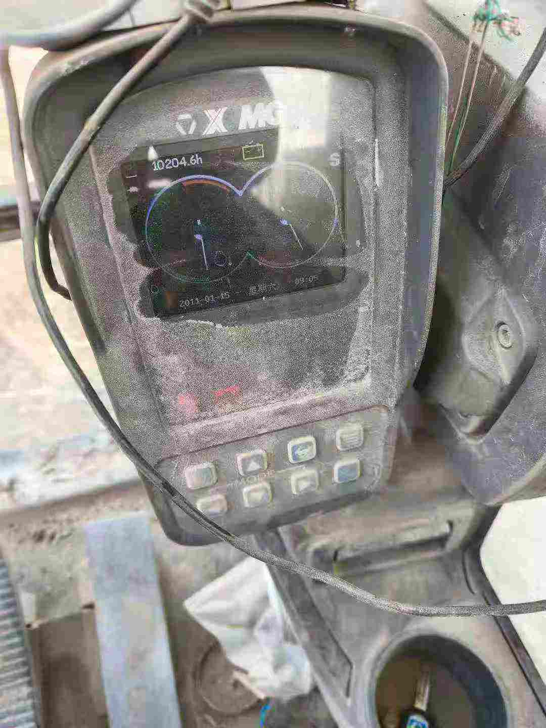 Used XCMG XE215 Excavator 2015 Model / 3