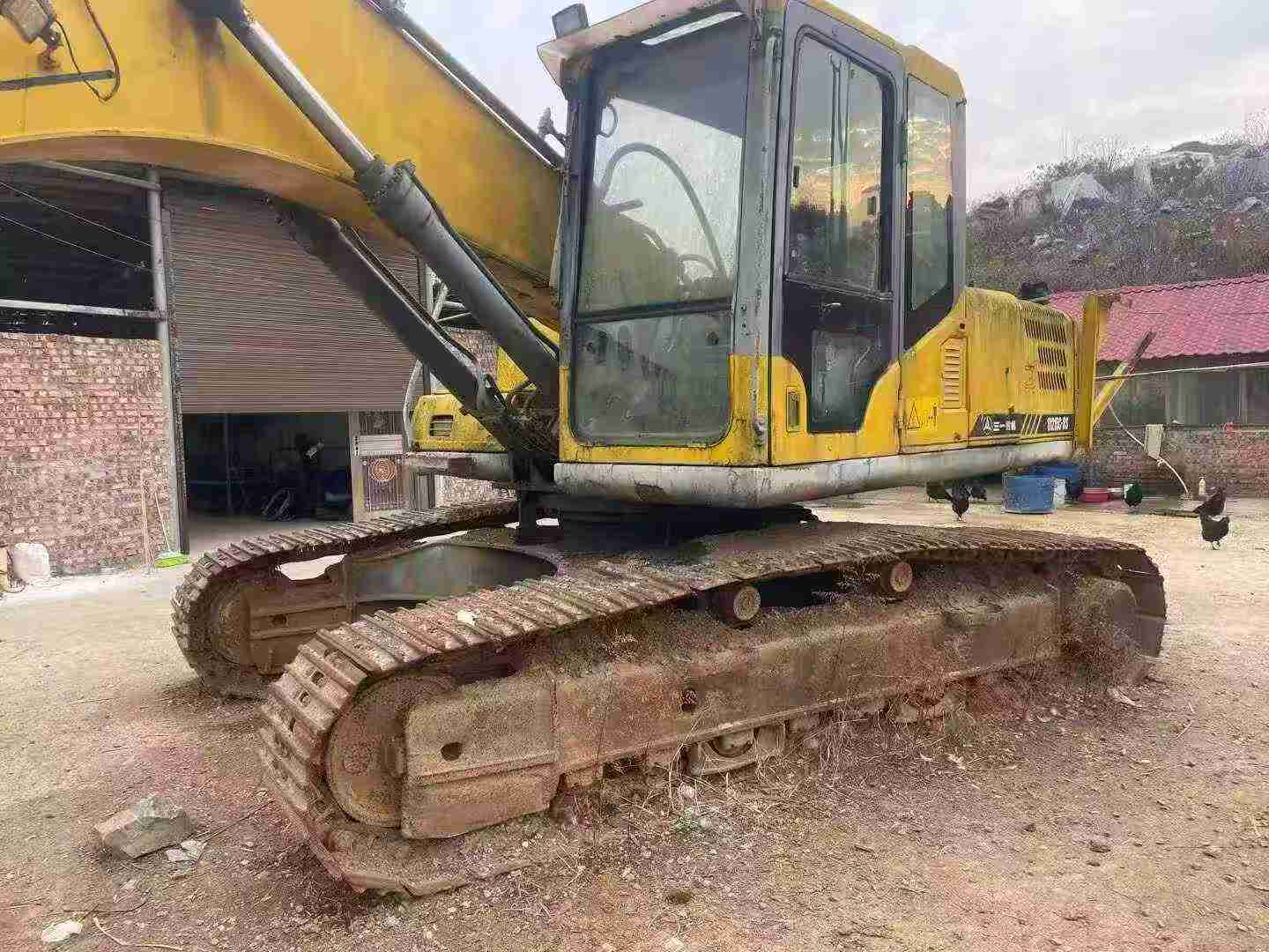 Used Sany SY215ACE Excavator 2016 Model / 4