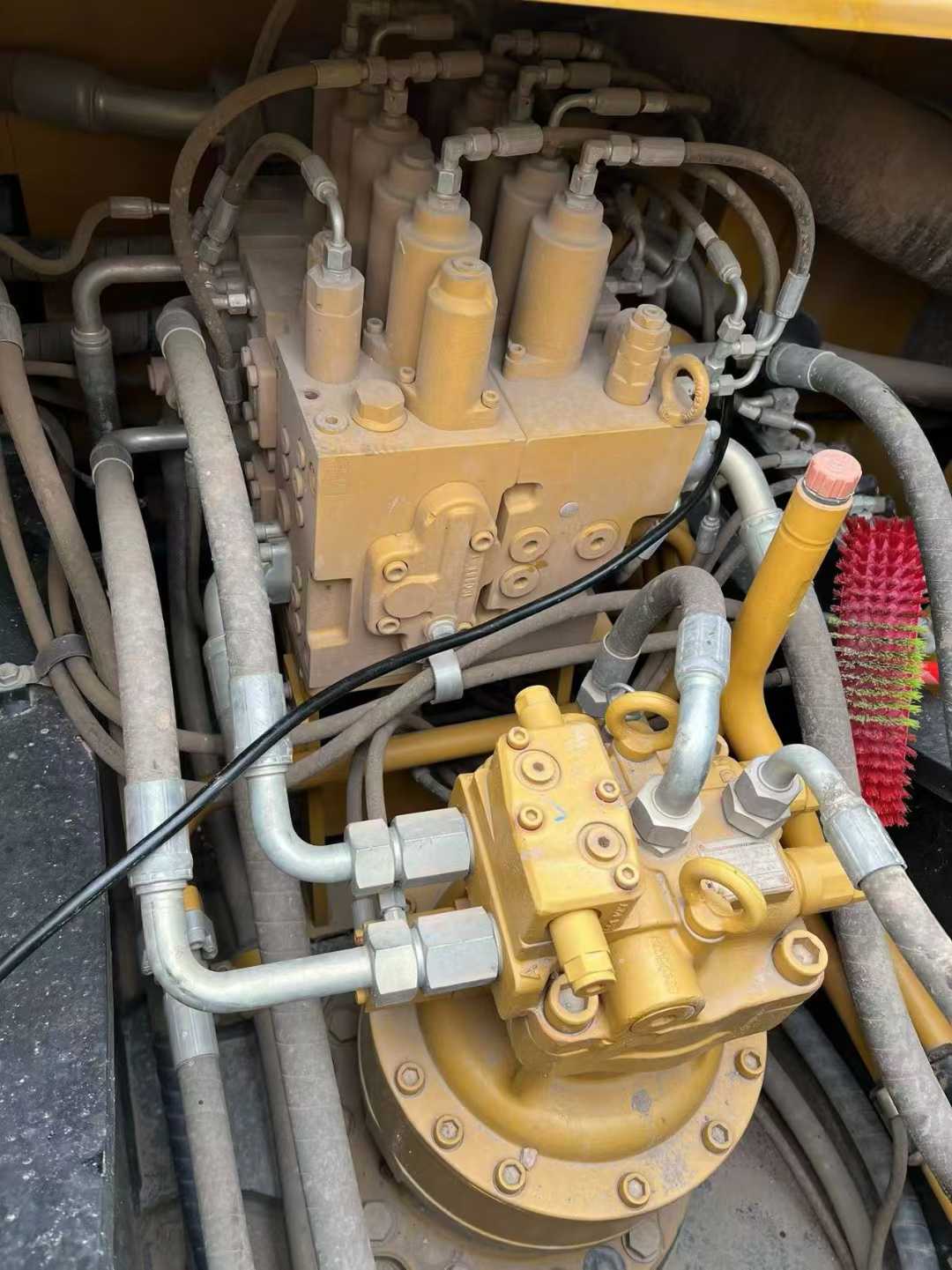 Used Sany SY200H Excavator 2022 Model / 7