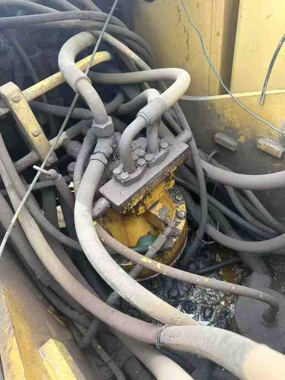 Used Caterpillar CT20 Excavator 2016 Model / 2