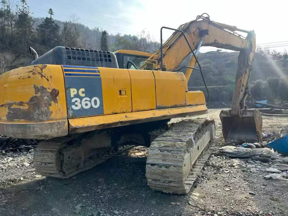 Used Komatsu PC60-7 Excavator 2016 Model / 4