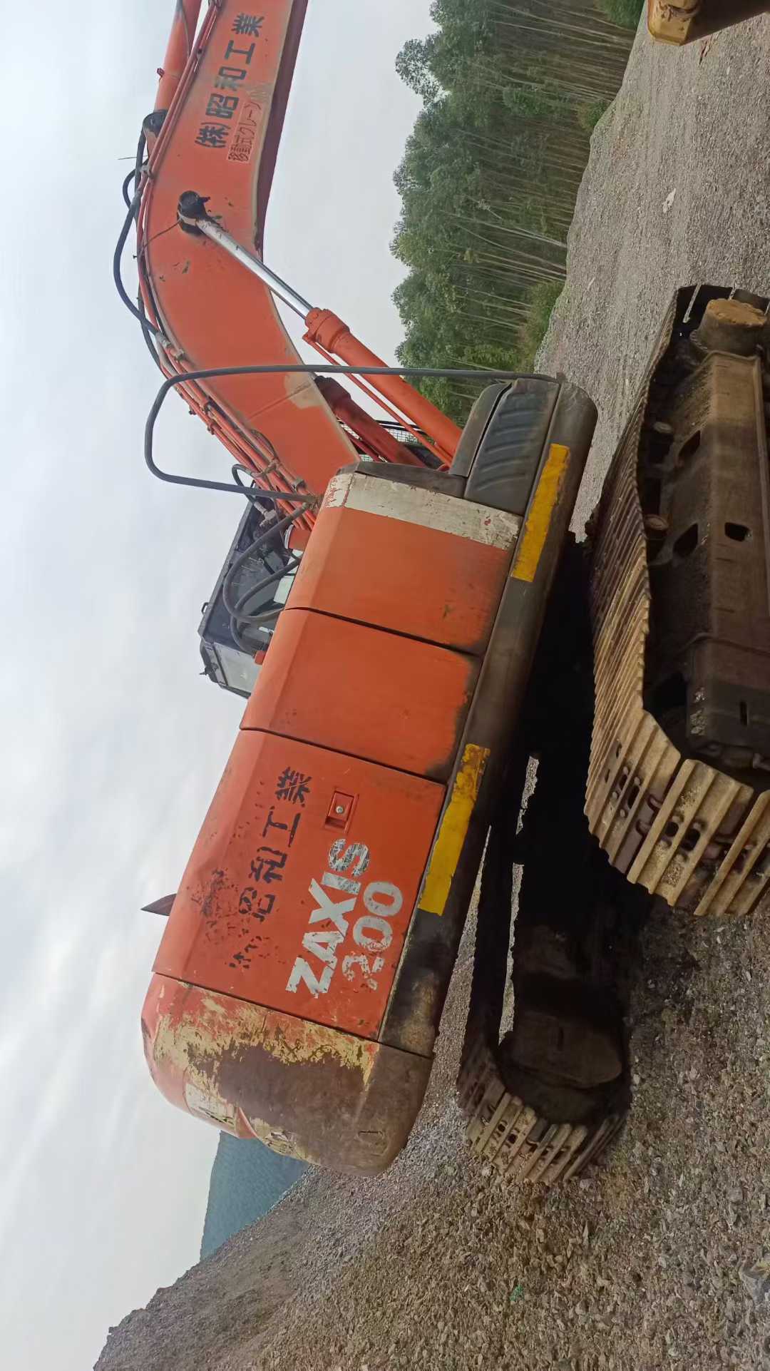 Used Hitachi ZAXIS200 Excavator 2016 Model / 4