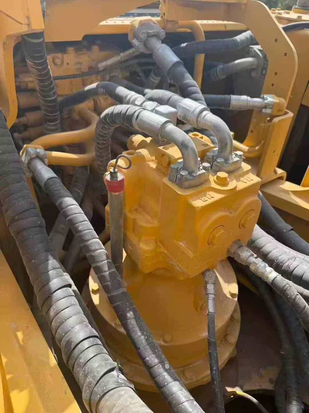 Used Komatsu PC350LC-8 Excavator 2020 Model / 9