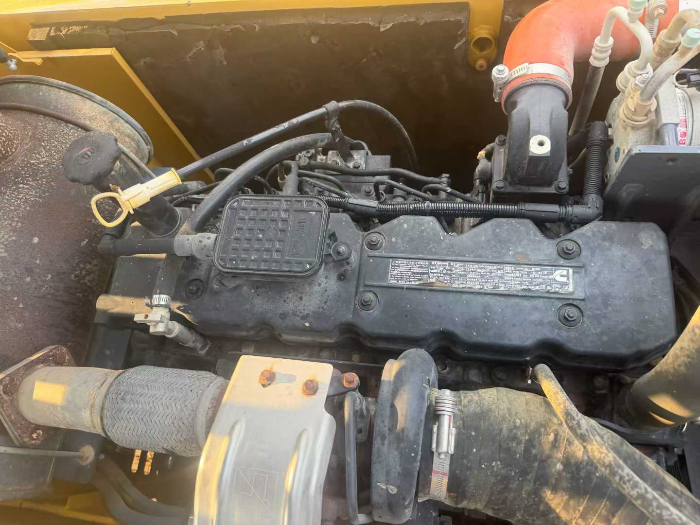 Used XCMG XE205GH Excavator 2021 Model / 8