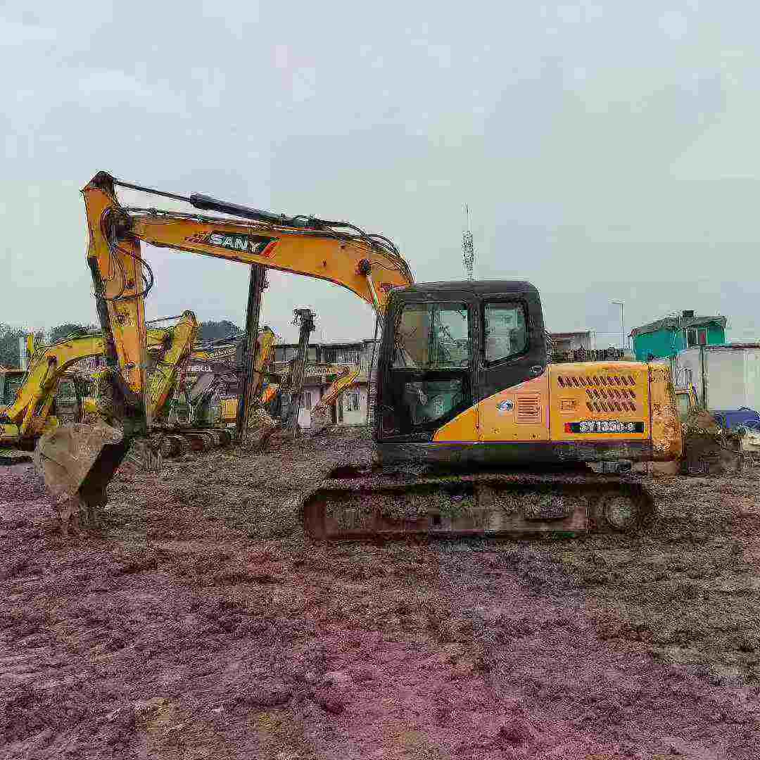 Used Sany SY135 Excavator 2014 Model / 7