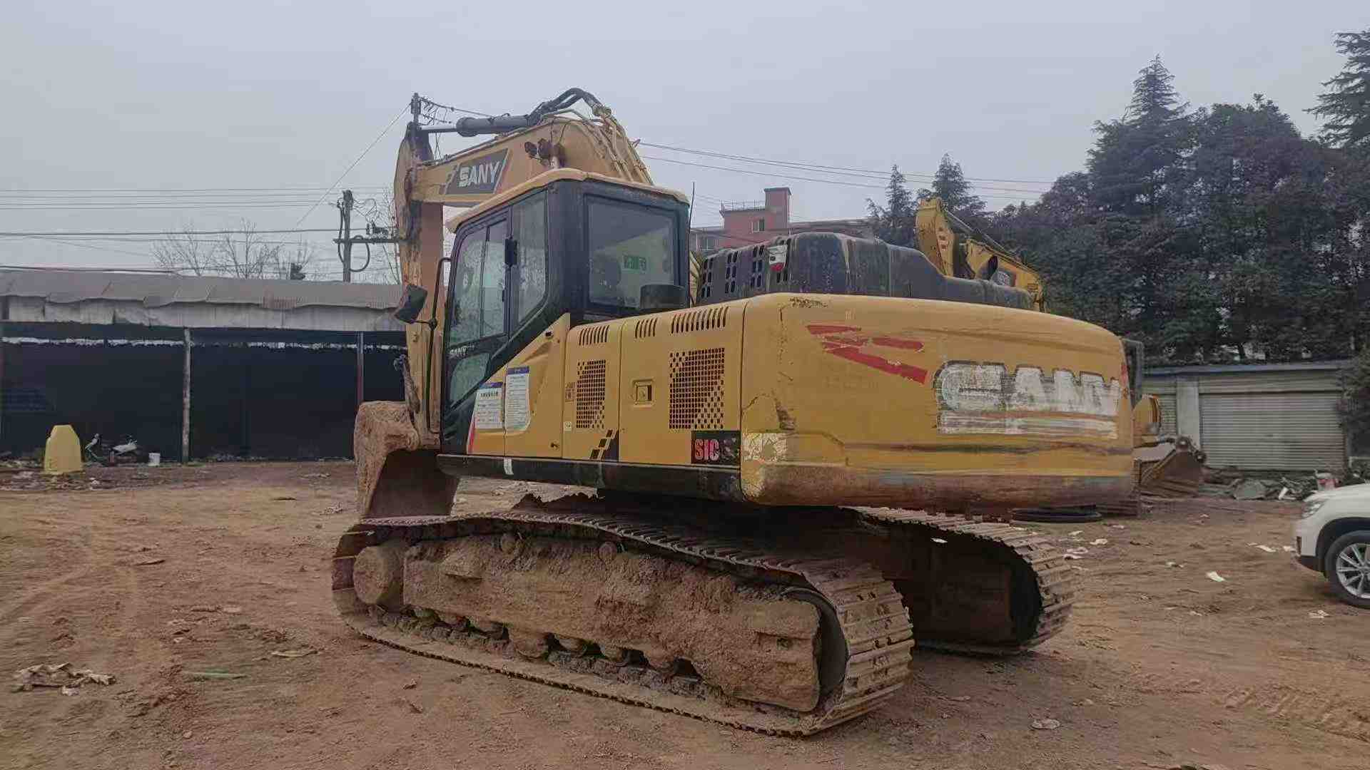 Used Sany SY215W Excavator 2022 Model / 4