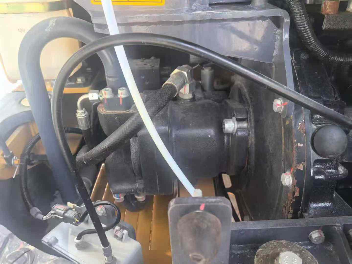 Used XCMG XE65G Excavator 2016 Model / 7