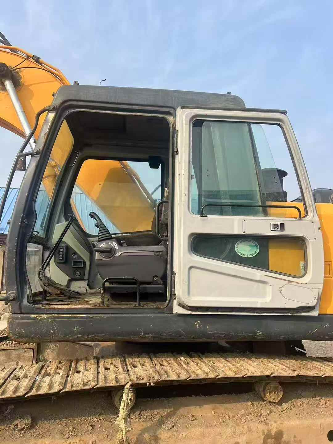 Used Hyundai R225-7 Excavator 2016 Model / 5
