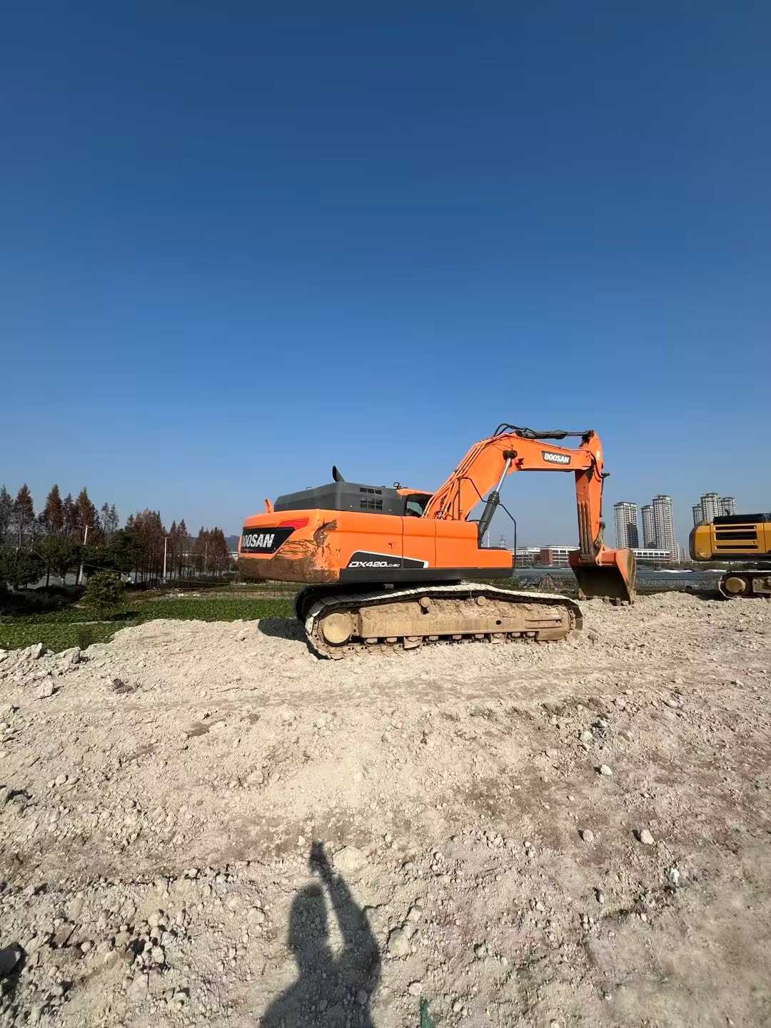 Used Doosan DL420 Excavator 2021 Model / 3