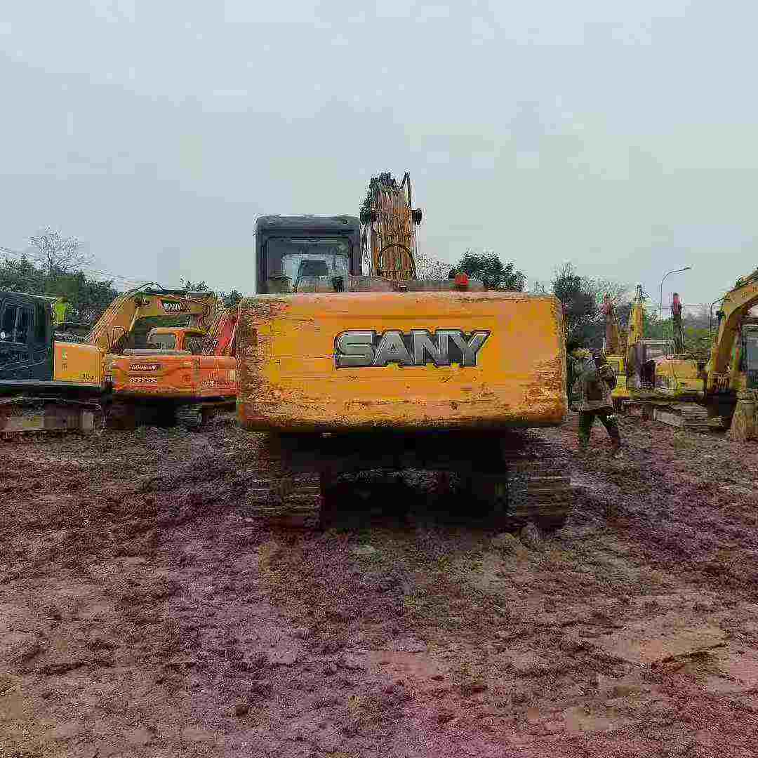 Used Sany SY135 Excavator 2014 Model / 6