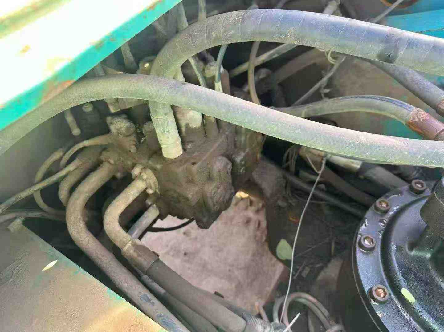 Used Kobelco SK350-8 Excavator 2010 Model / 8