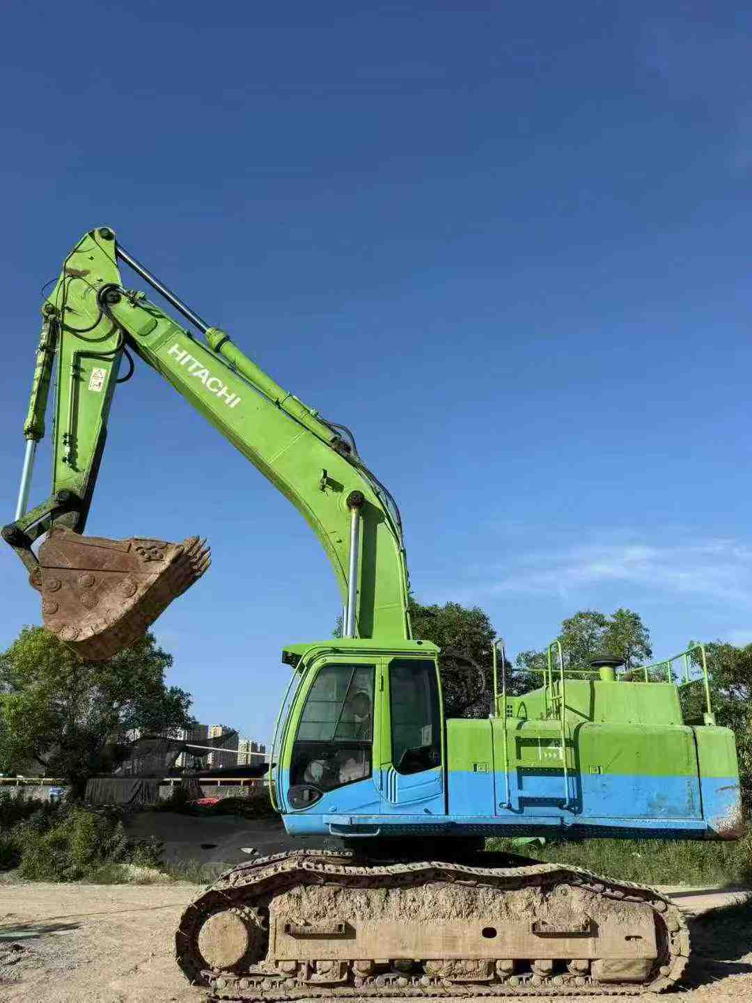 Used Hitachi ZX520LC Excavator 2016 Model / 2