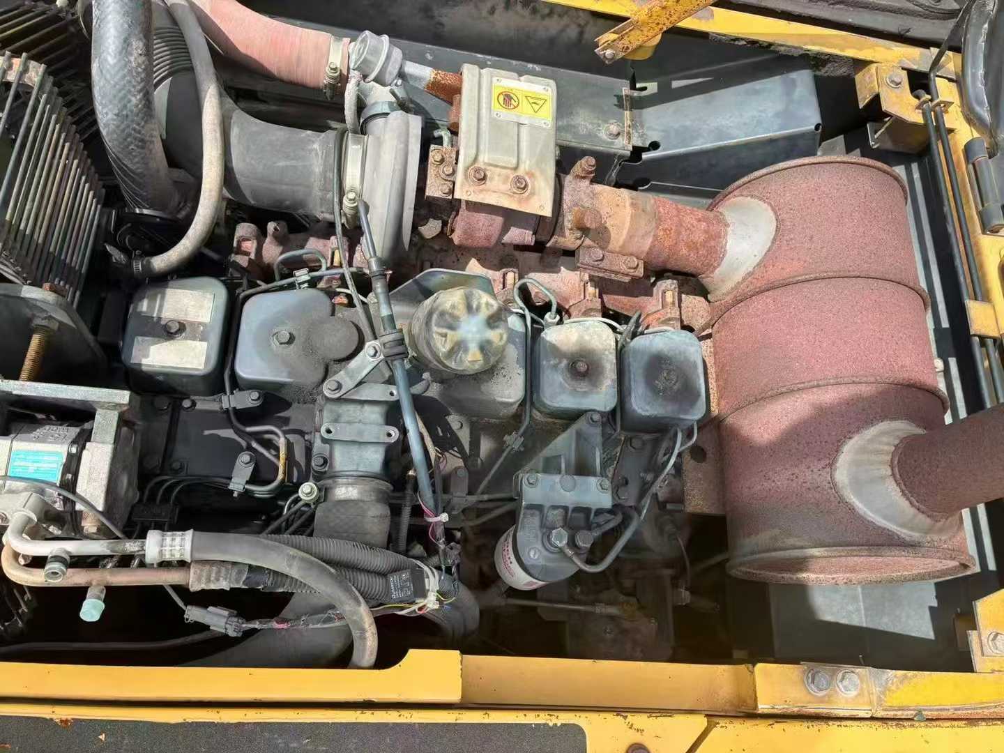 Used Komatsu PW220-7 Excavator 2016 Model / 7