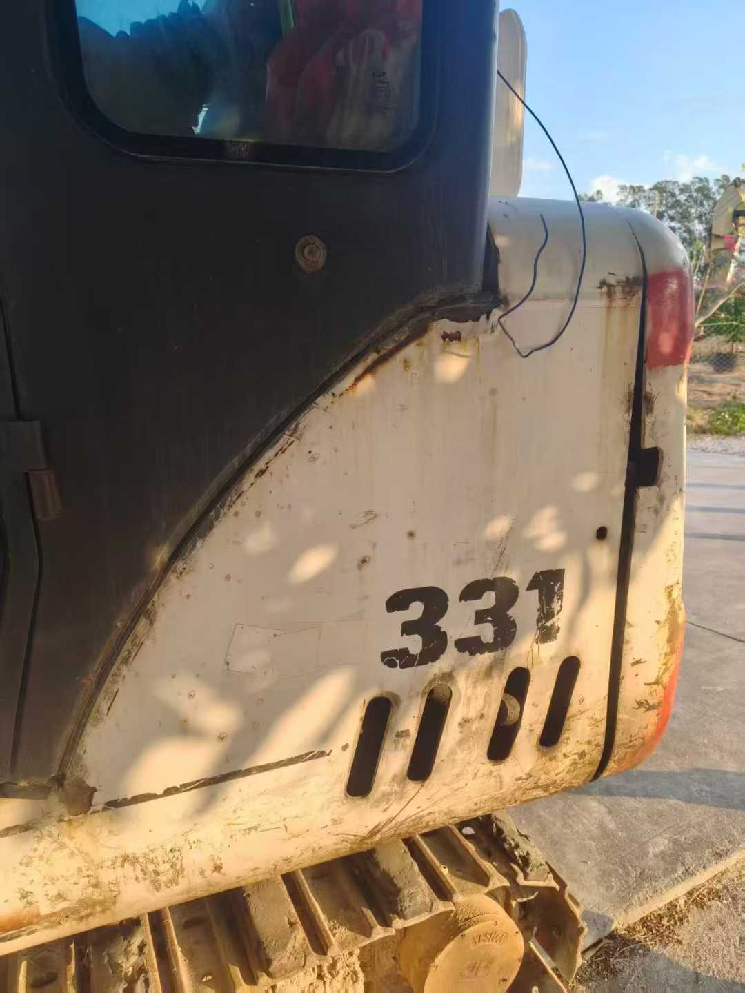 Used Doosan DX15 Excavator 2016 Model / 8