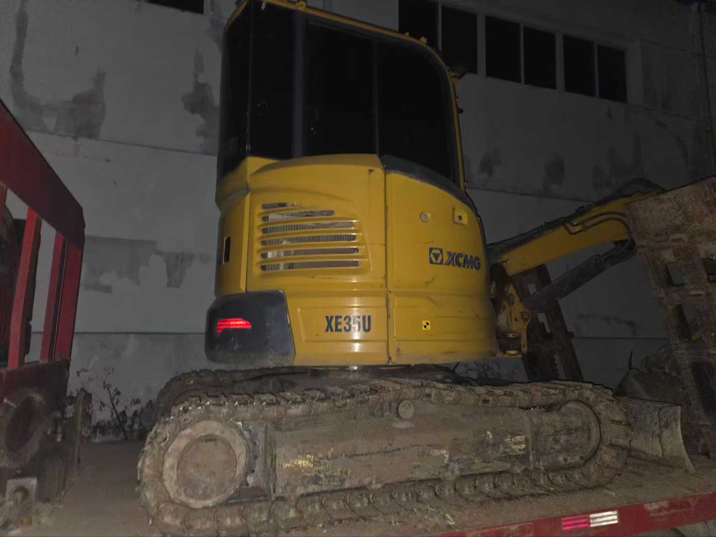 Used XCMG XE35U Excavator 2020 Model / 4