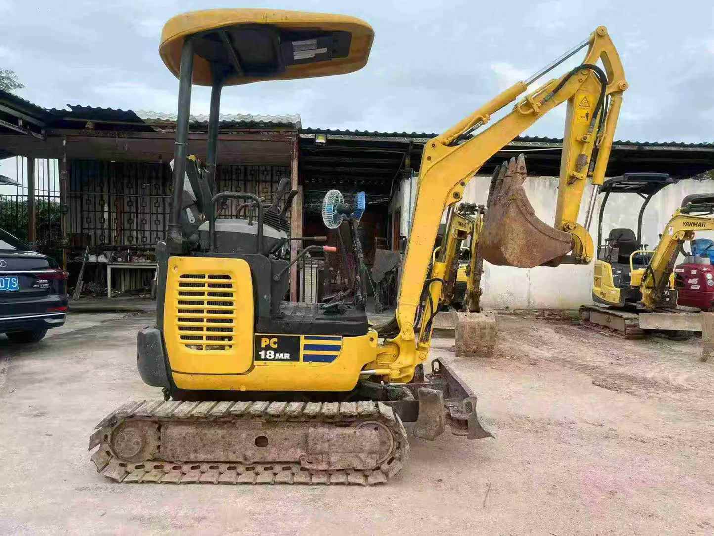 Used Komatsu PC18MR-2 Excavator 2016 Model / 6