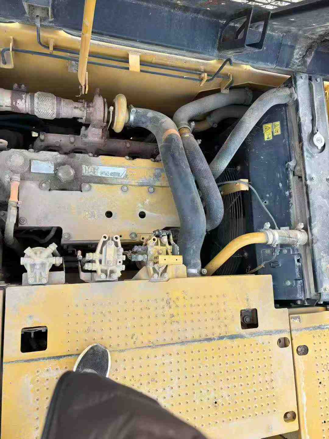 Used Caterpillar CT20 Excavator 2012 Model / 6