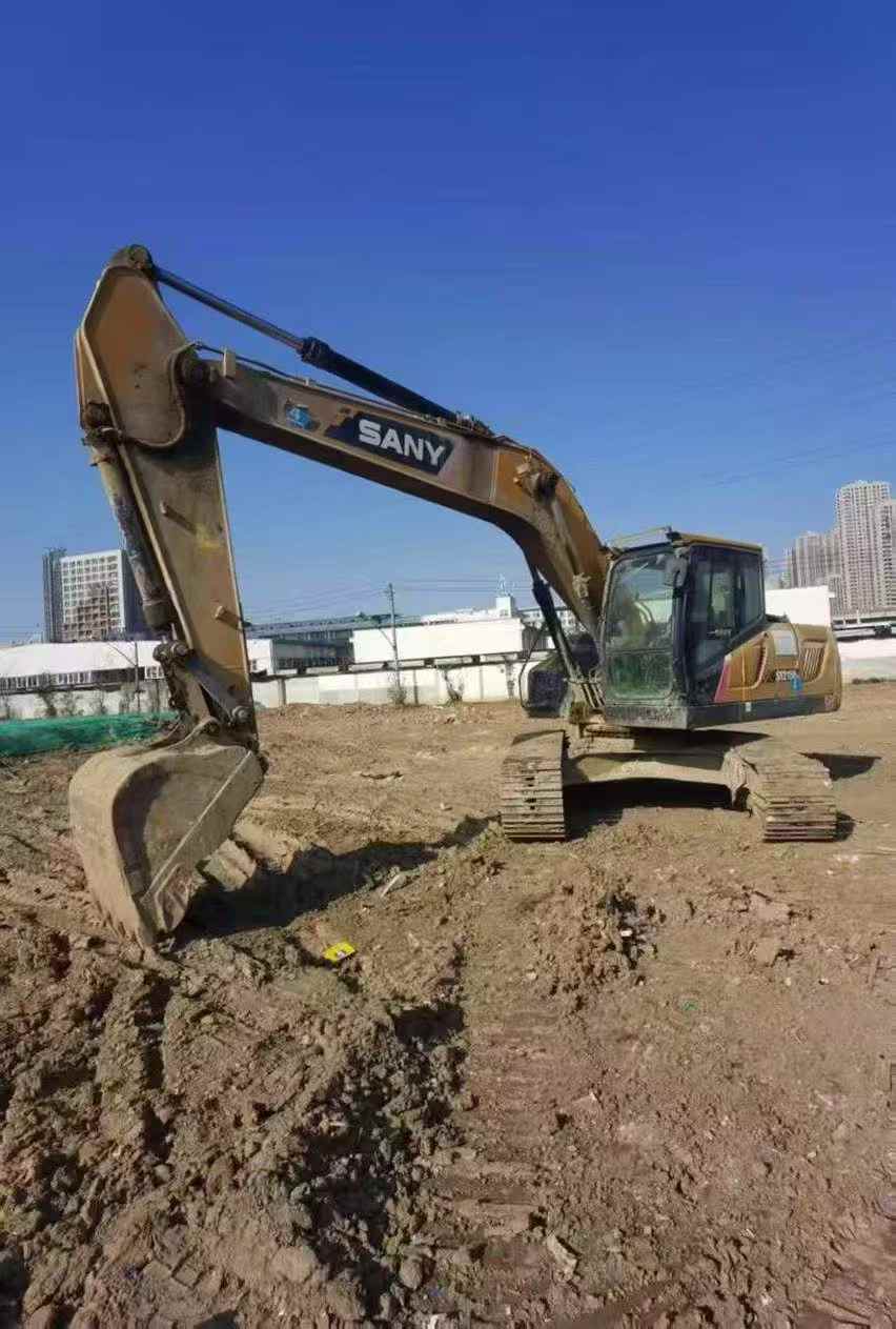 Used Sany SY215W Excavator 2018 Model / 4