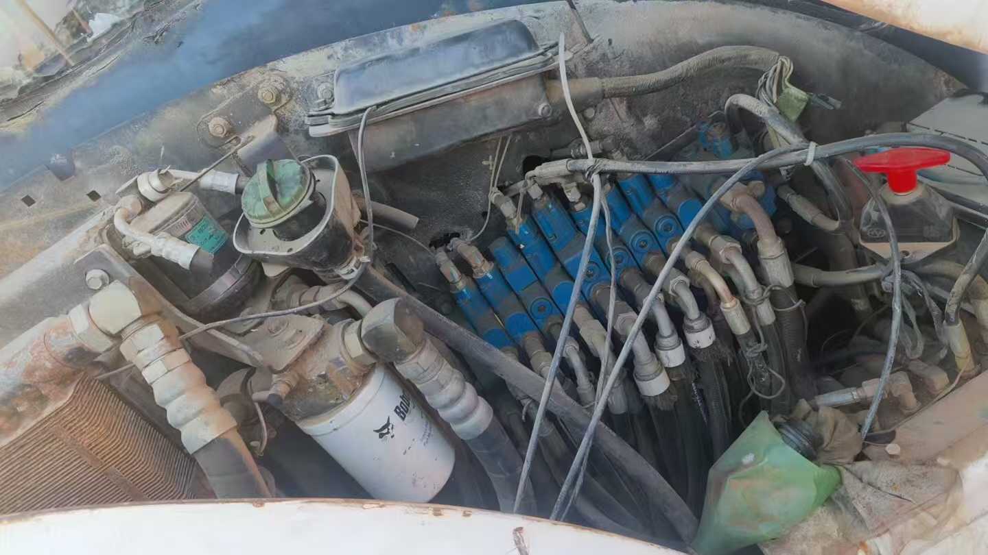 Used Doosan DX15 Excavator 2016 Model / 7