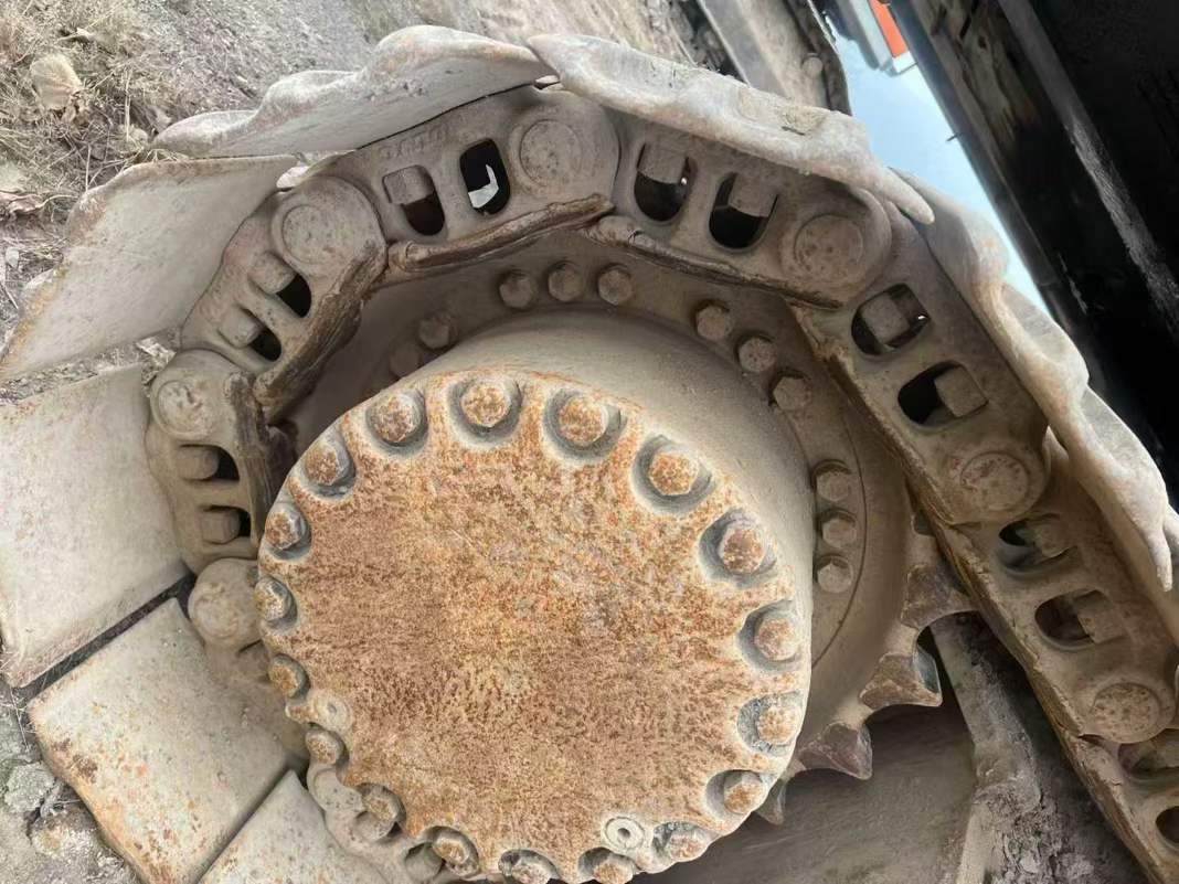 Used Volvo EC60 Excavator 2012 Model / 7