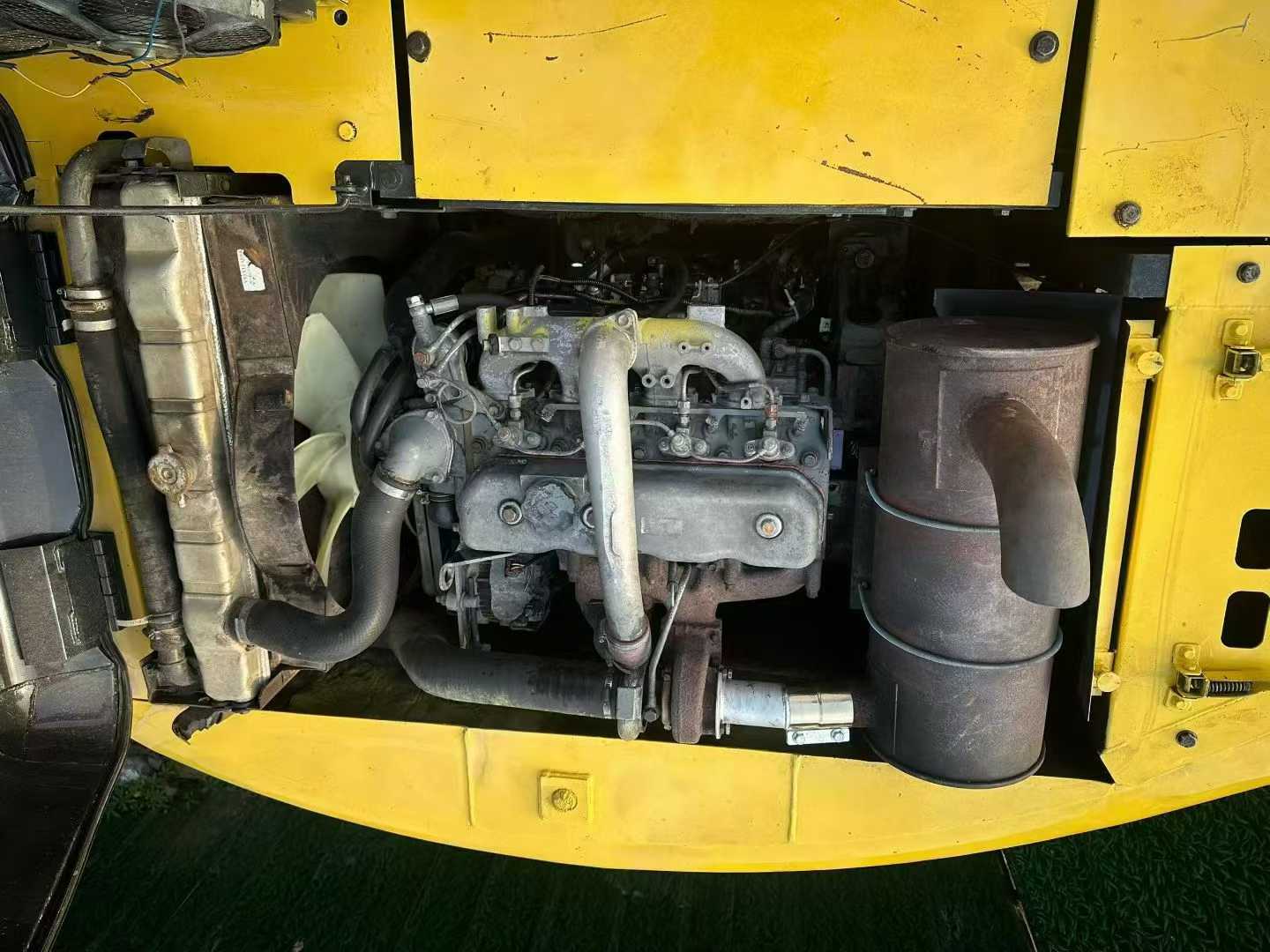 Used Sumitomo SH120-3 Excavator 2016 Model / 9