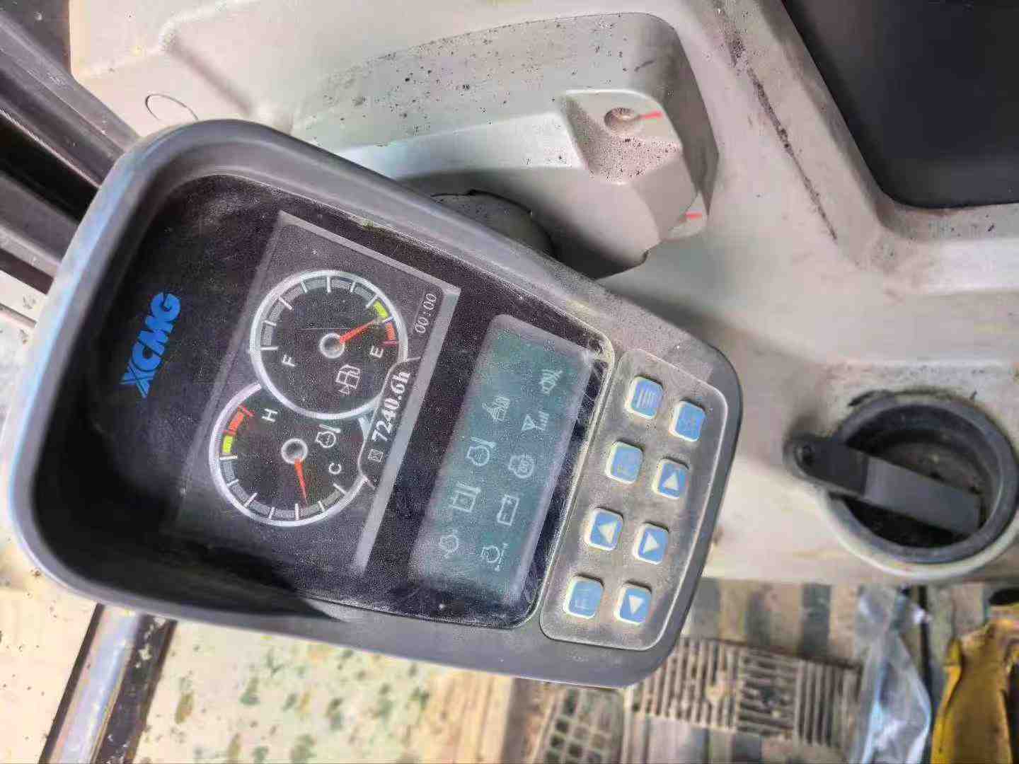 Used XCMG XE60 Excavator 2020 Model / 2