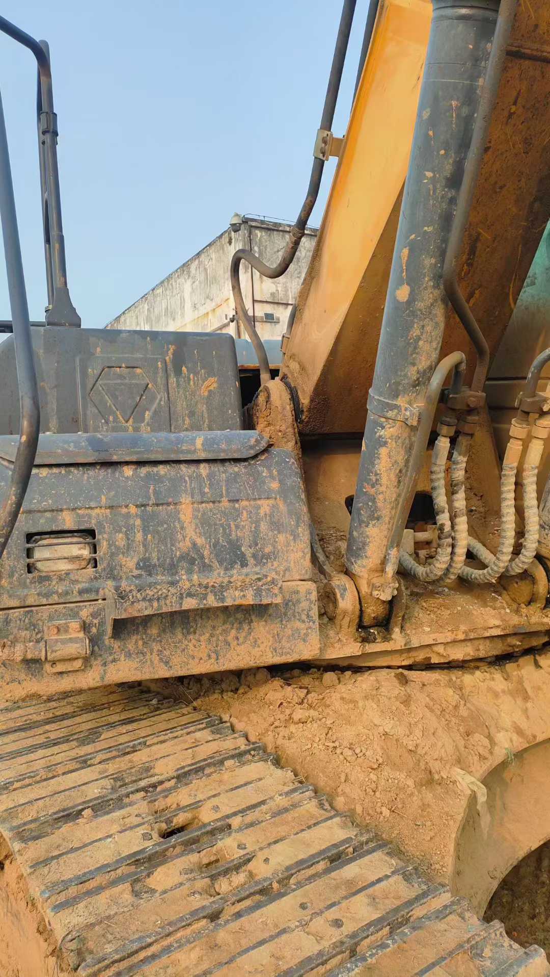 Used XCMG XE215 Excavator 2018 Model / 7