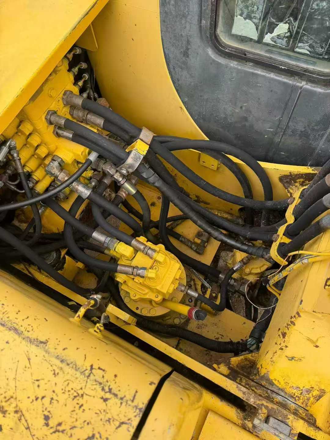 Used Komatsu PC120-6E Excavator 2016 Model / 5