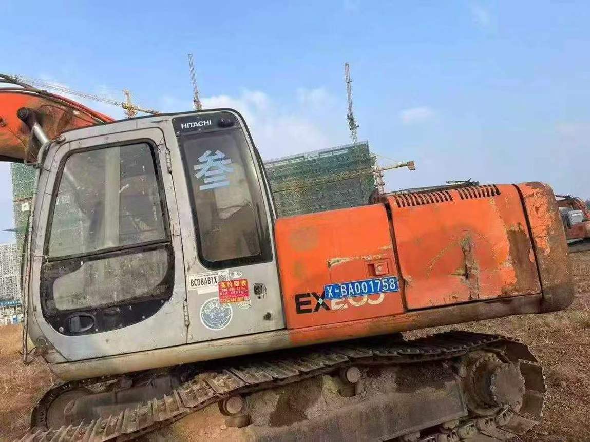 Used Hitachi ZAXIS200 Excavator 2016 Model / 7