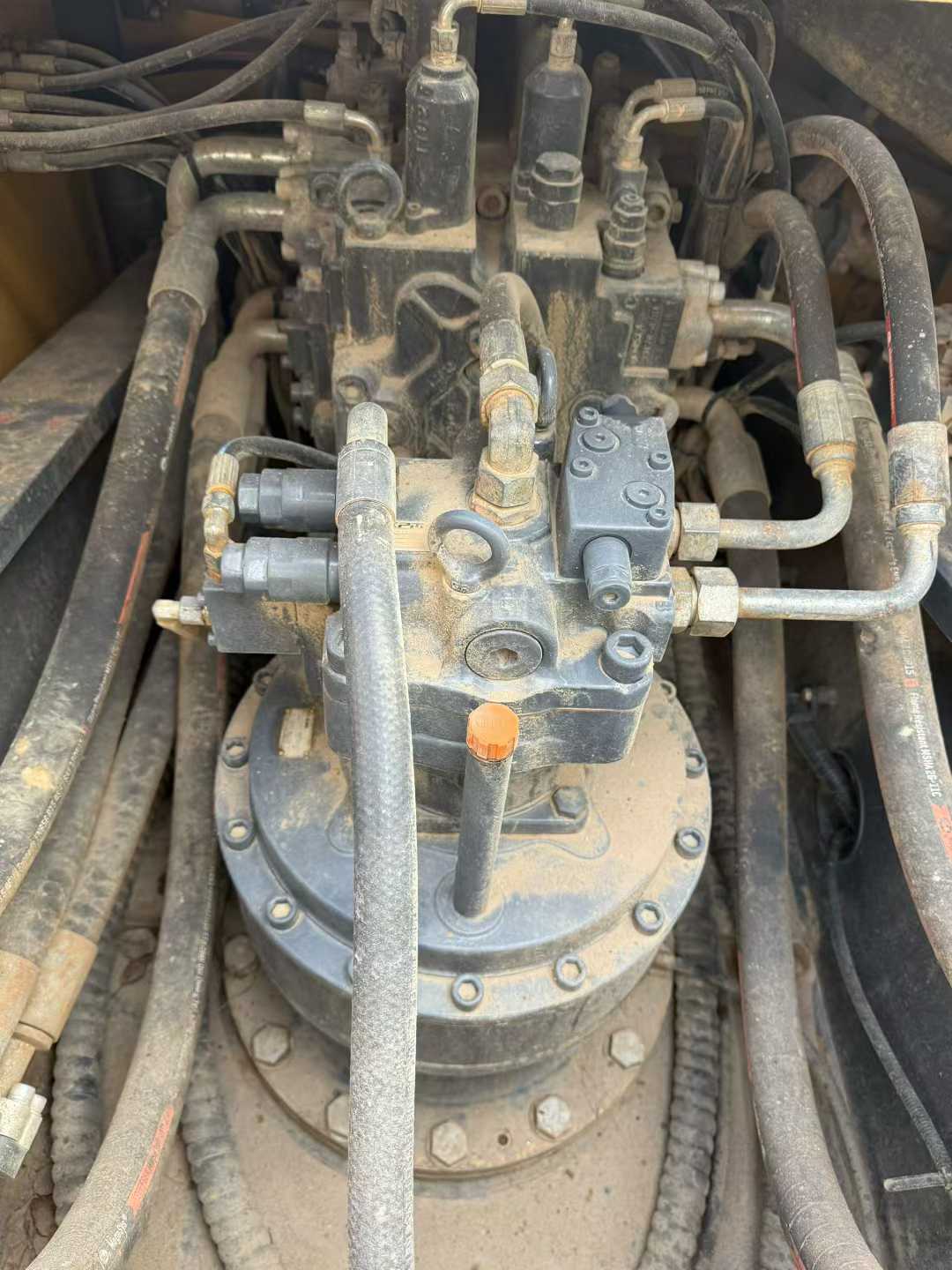 Used XCMG XE80D Excavator 2021 Model / 4