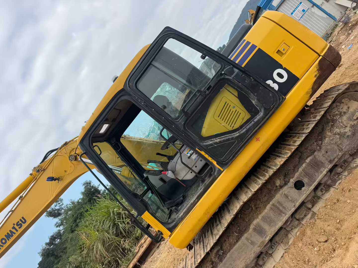Used Komatsu PC30-7 Excavator 2016 Model / 3