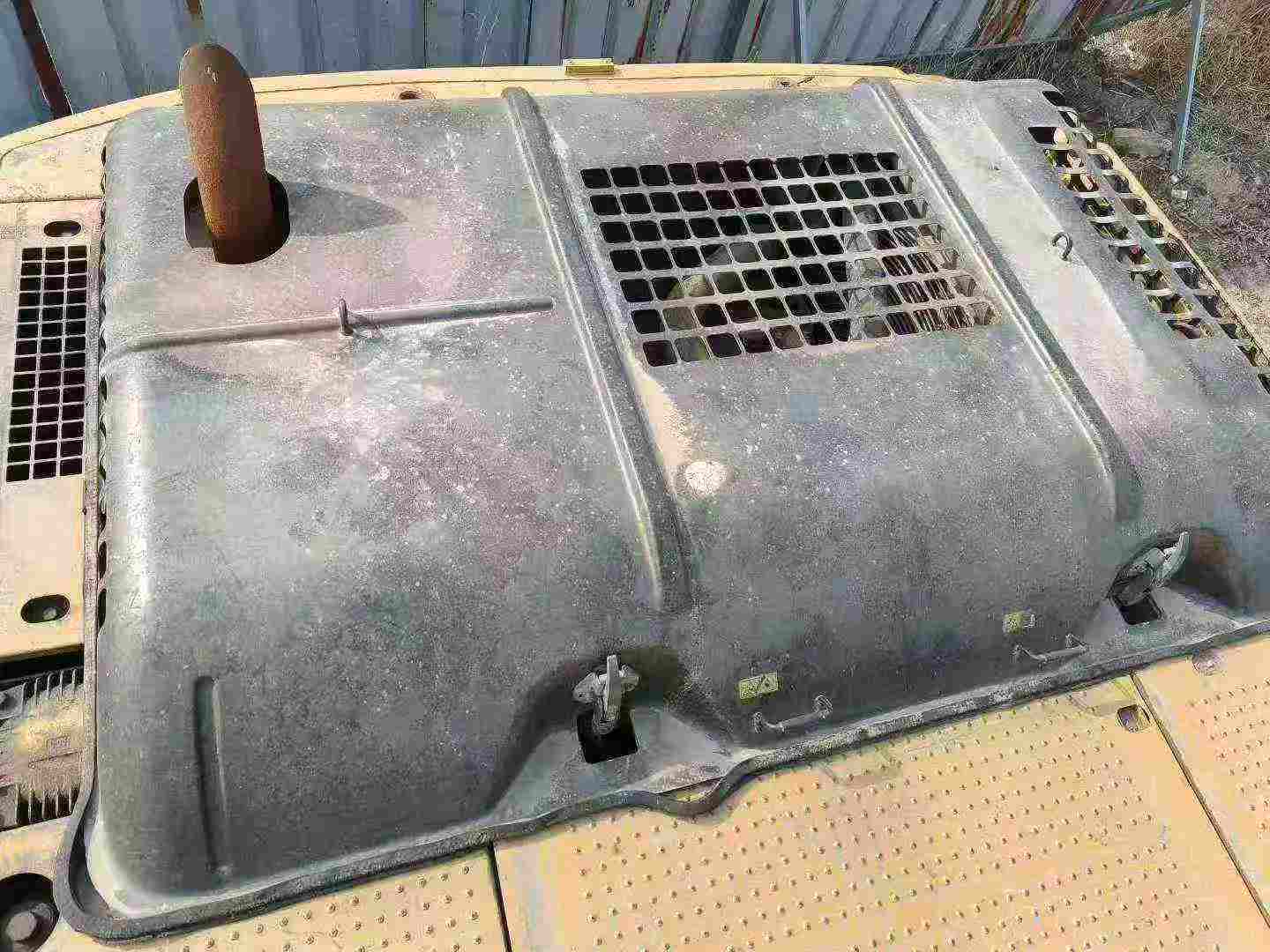 Used Caterpillar 329EL Excavator 2011 Model / 6