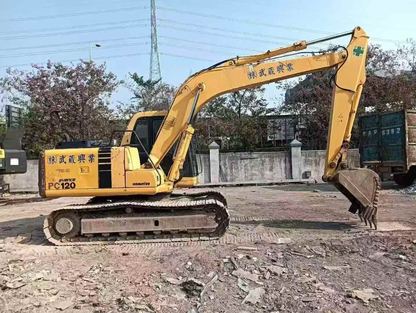 Used Komatsu PC120 Excavator 2016 Model / 3