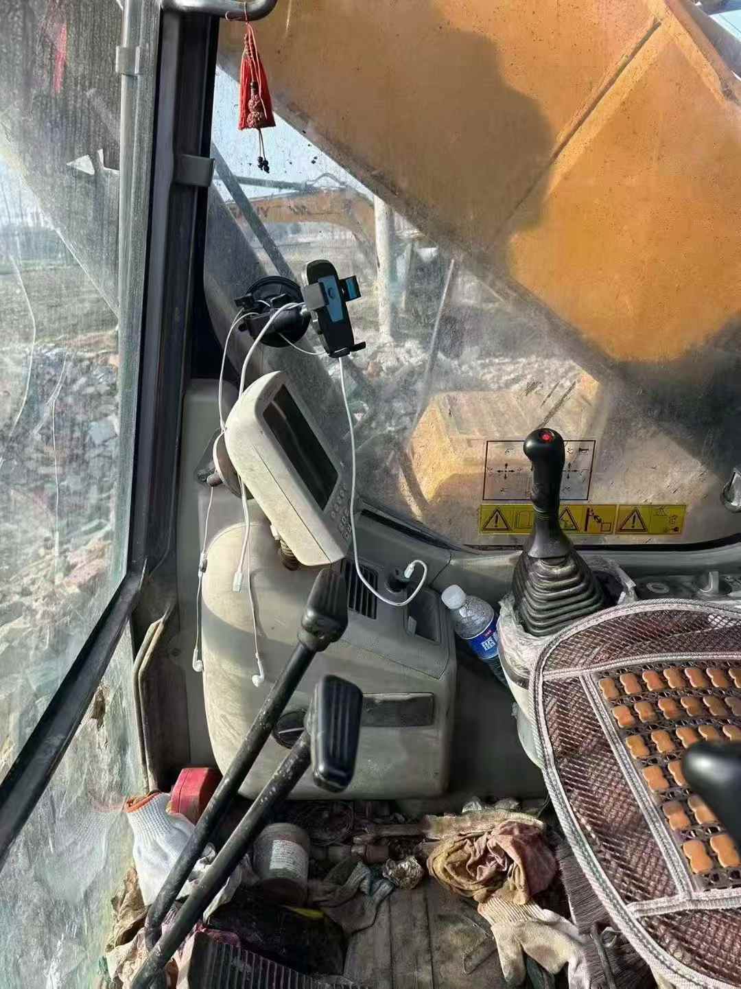 Used Sany SY215C-8S Excavator 2016 Model / 4