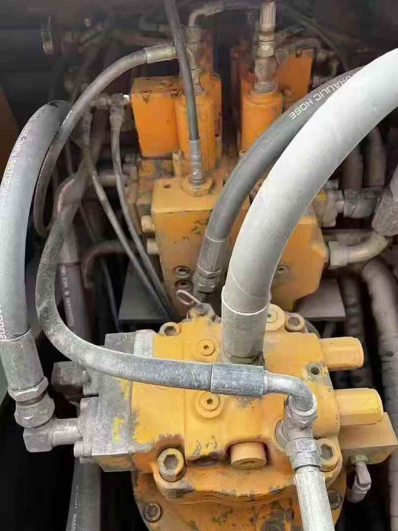 Used Hyundai R225-7 Excavator 2016 Model / 9