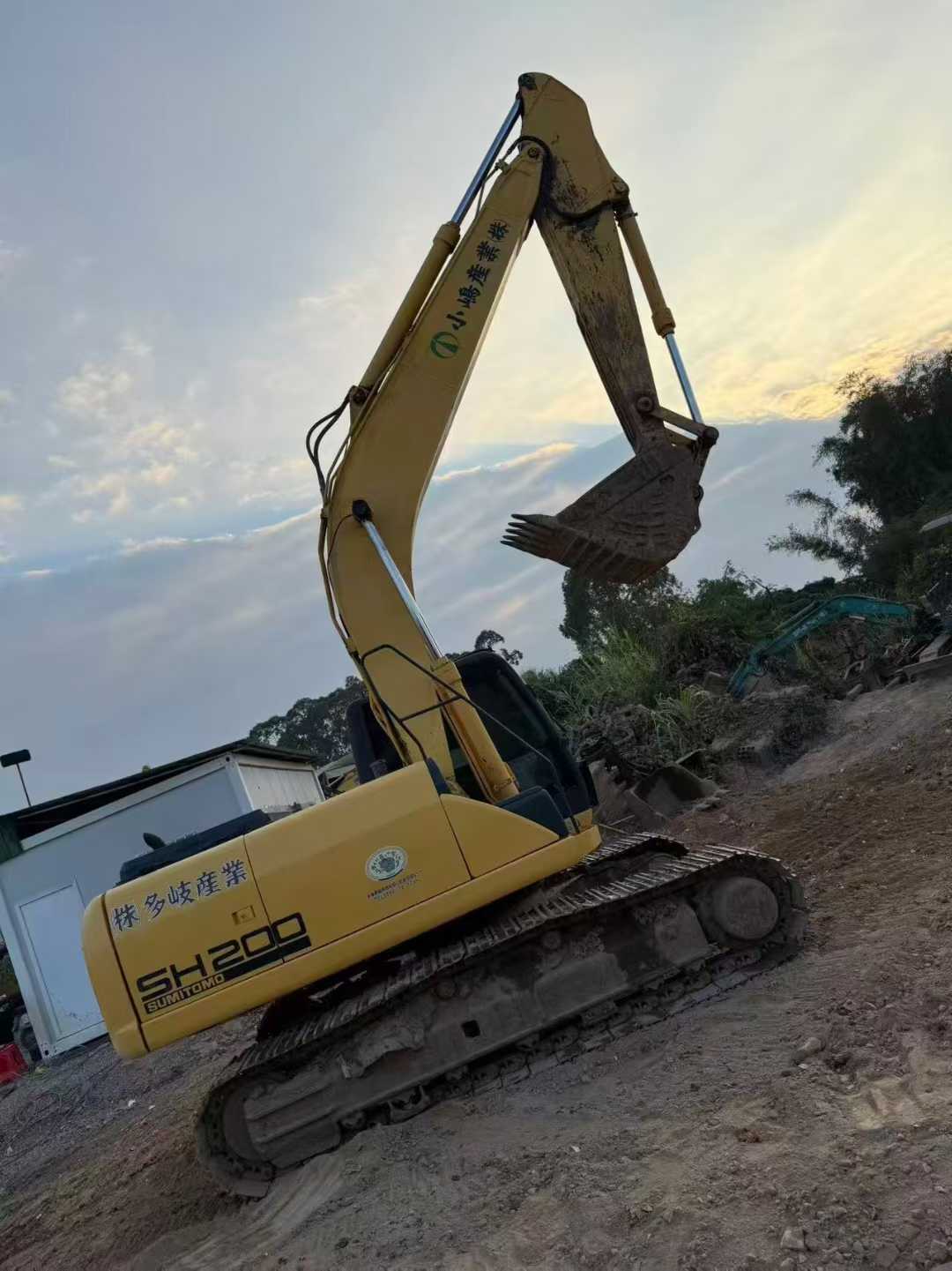 Used Sumitomo SH200A5 Excavator 2016 Model / 4