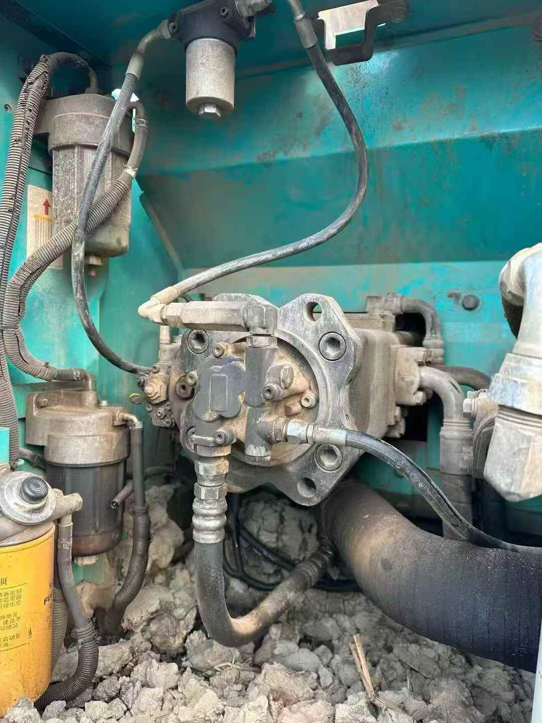 Used Kobelco SK210 Excavator 2011 Model / 7