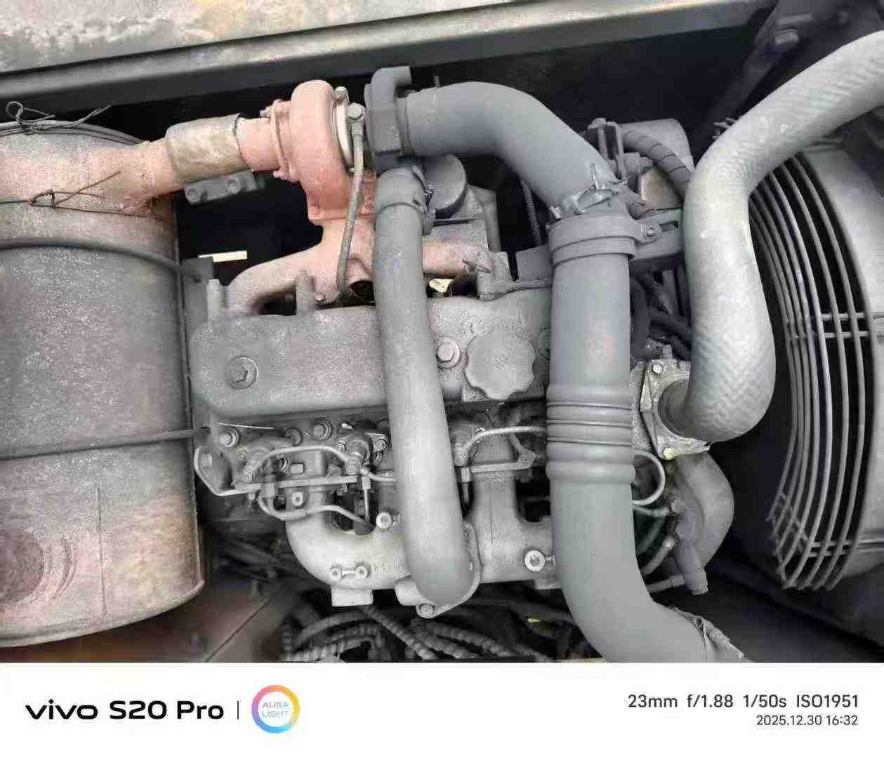 Used Sany SY135 Excavator 2016 Model / 8