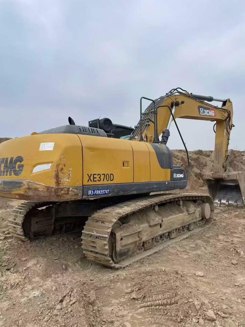 Used XCMG XE3000 Excavator 2021 Model / 8