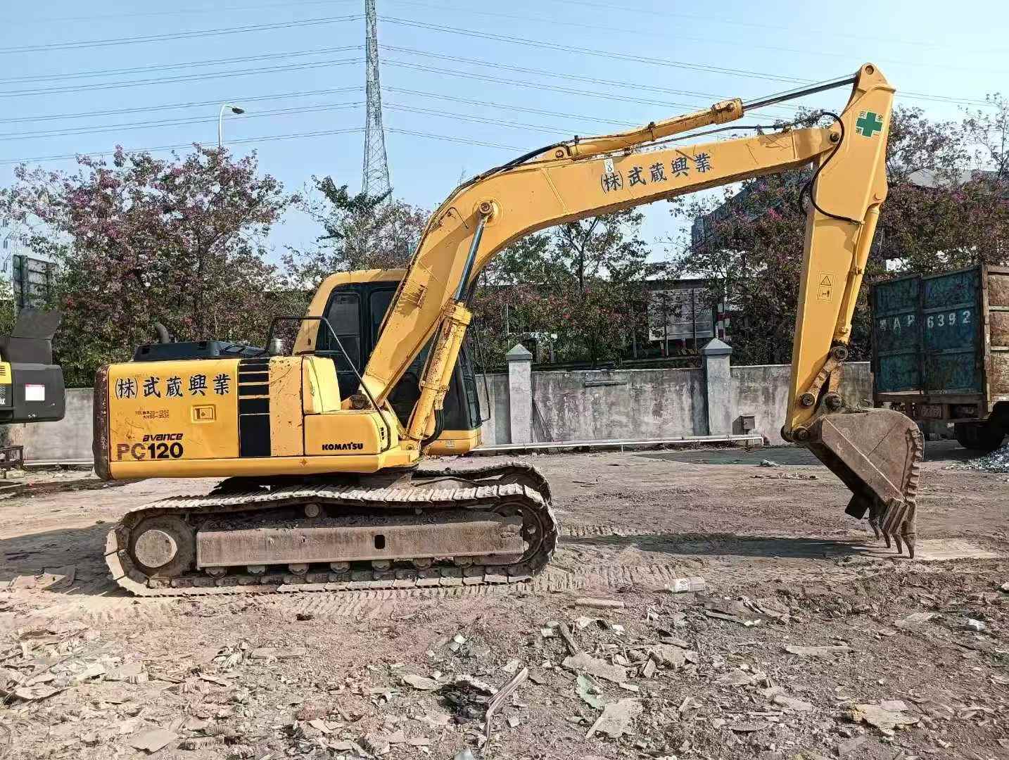 Used Komatsu PC120 Excavator 2016 Model / 3